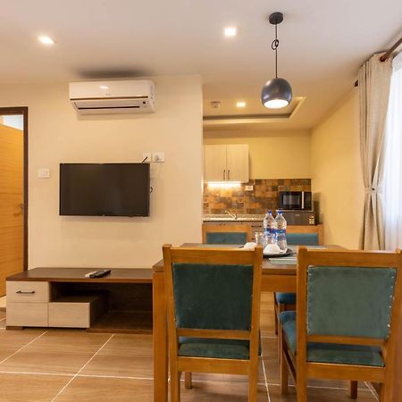 Sarovar Residency Serviced Apartment Hotel Jawlakhel Exterior foto