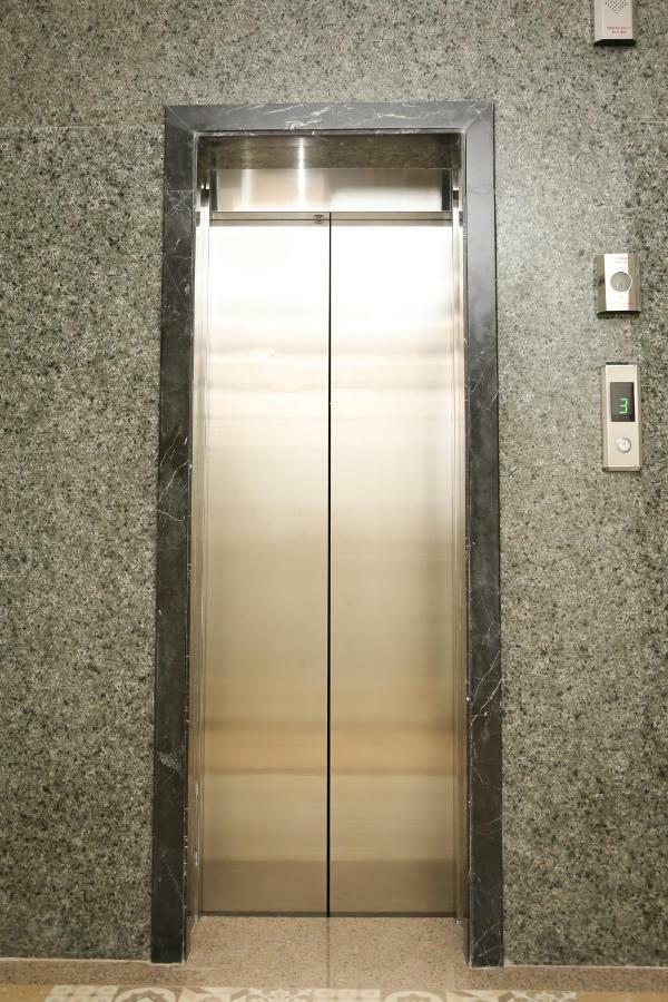 Sarovar Residency Serviced Apartment Hotel Jawlakhel Exterior foto
